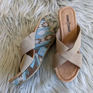 Minnetonka Platform Leather Slides